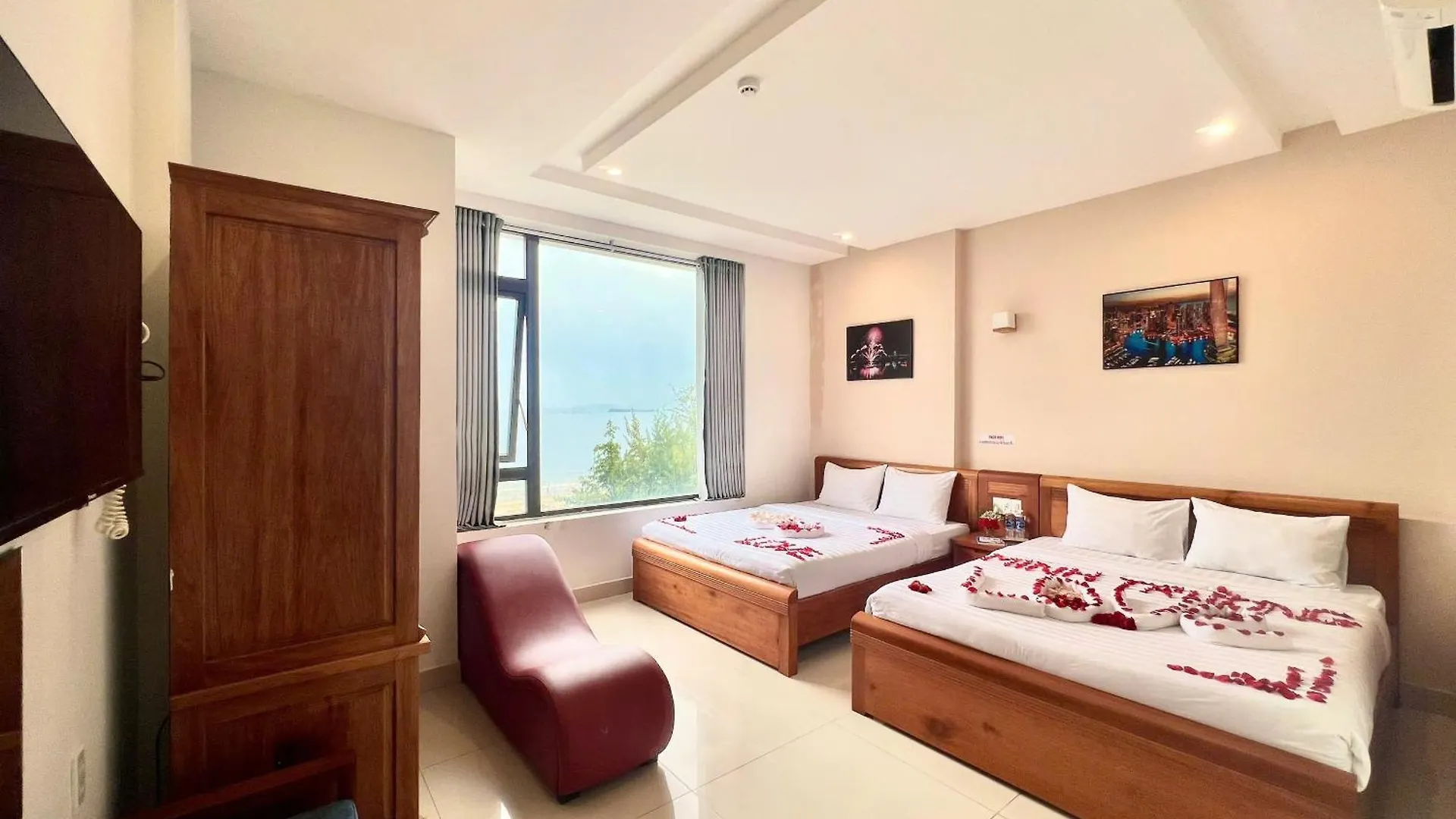 Minh Truong Hotel Da Nang 0*,